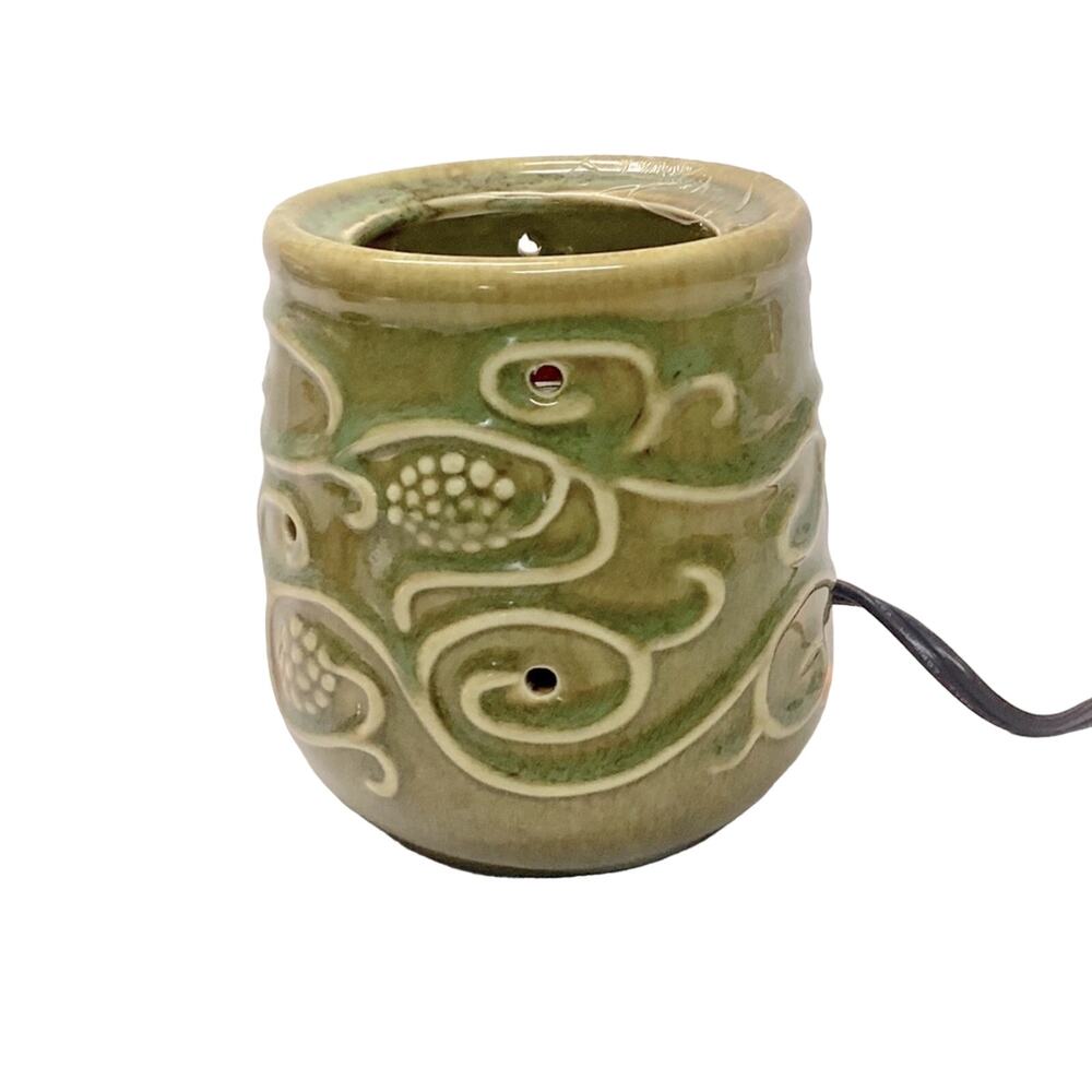 Ceramic Oil /Wax Electric Warmer  Light Green Diffuser